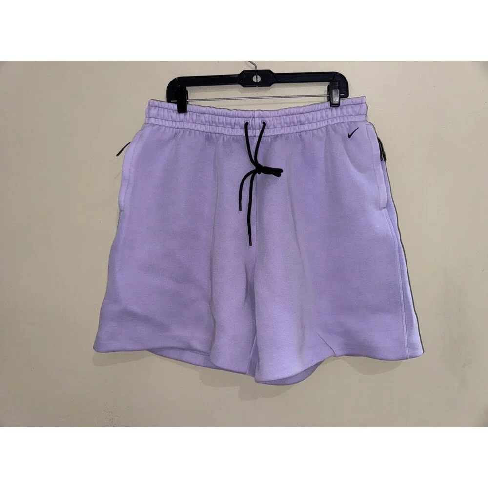 Men’s Size Large Nike Tech Fleece Shorts Loose Fit Pale Purple Black HJ0692-515